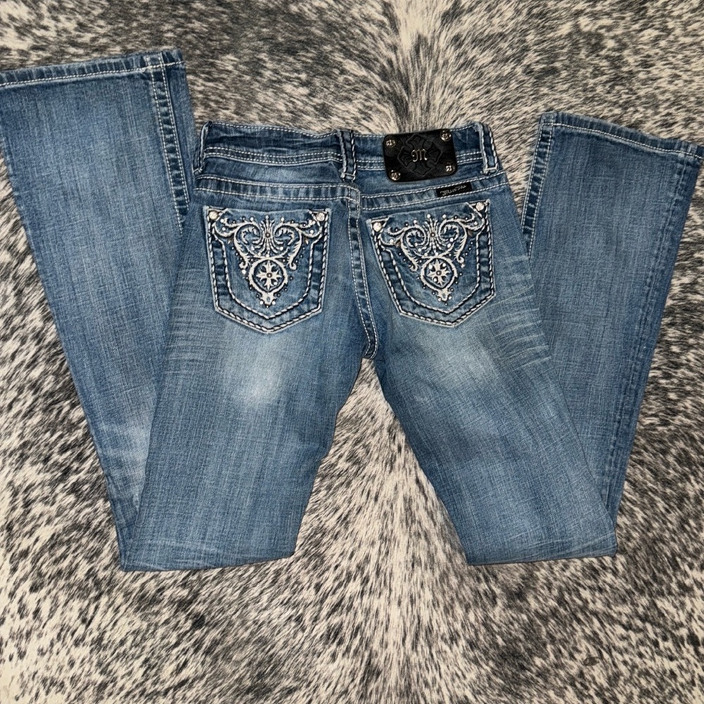Miss Me jeans. Light/dark’ish inseam 34